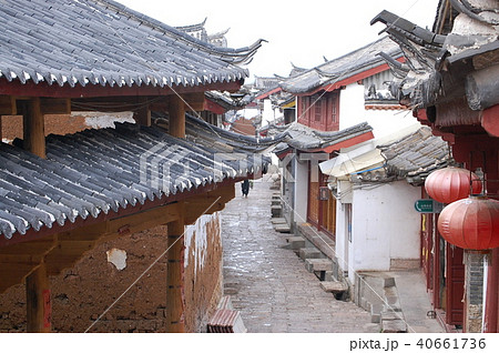 麗江の路地裏 麗江の路地裏 40661736
