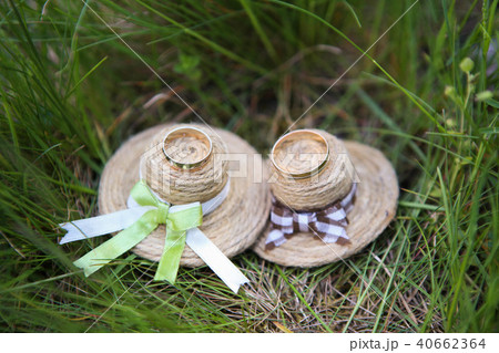 wedding rings small decorated straw hats 40662364