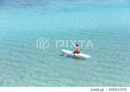 最南端、波照間島のニシ浜とSUP 40663505