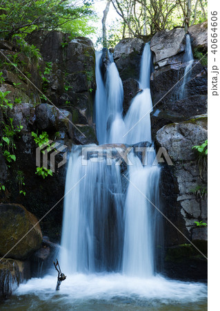 滝 40664606