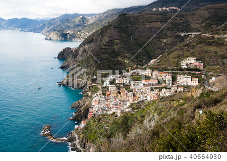 チンクエ・テッレ～険しいリグーリア海岸の5つの村（イタリア・リグーリア州） 40664930