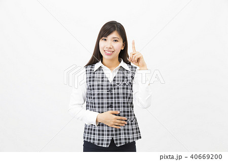 事務服を着た女性 40669200