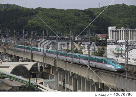 東北新幹線E5系新幹線(単独) 東北新幹線E5系新幹線(単独) 40670790