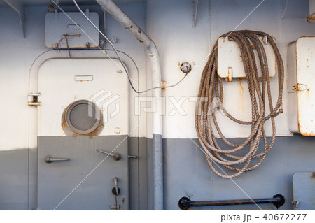Modern ship door and windows Modern ship door and windows 40672277