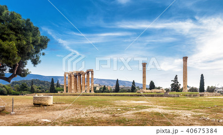 Temple of Olympian Zeus in Athens, Greece 40675384