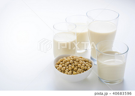 大豆と豆乳 大豆と豆乳 40683596
