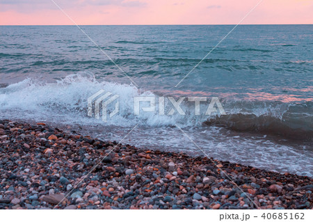 Pebbles sea beach at sunset Pebbles sea beach at sunset 40685162