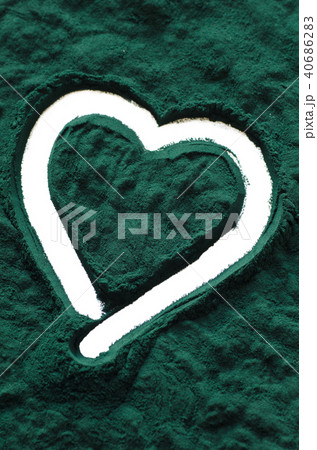 Organic spirulina powder 40686283