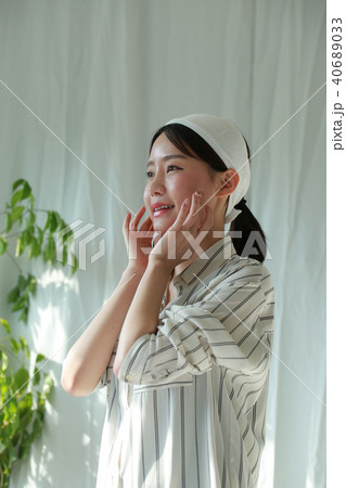朝 若い女性 韓国人 40689033