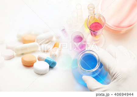 医療・研究イメージ 薬の開発 医療・研究イメージ 薬の開発 40694944