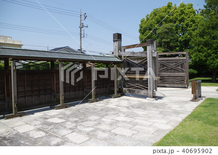 花田第６公園の正門 40695902