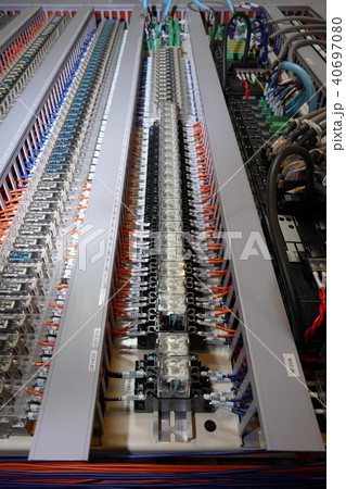 制御機器　リレー制御盤　 40697080