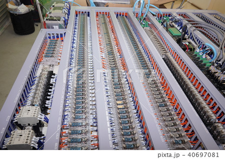 制御機器　リレー制御盤　 40697081