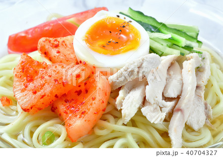 キムチ冷麺 40704327