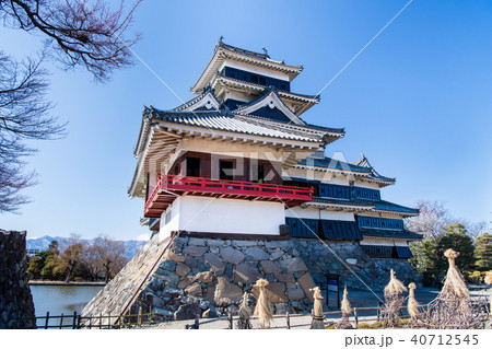 松本城 月見櫓と大天守 松本城 月見櫓と大天守 40712545