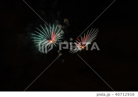 Closeup of isolated fireworks for compositing 40712916