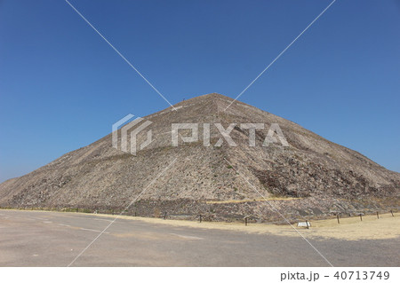 テオティワカンの太陽のピラミッド　世界遺産　メキシコ 40713749