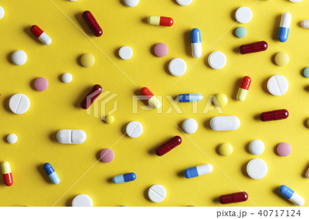 scattered pills top view 40717124