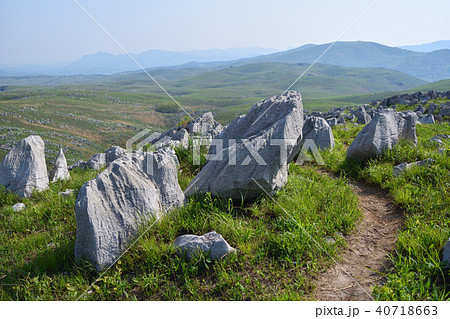 秋吉台の地獄台 秋吉台の地獄台 40718663