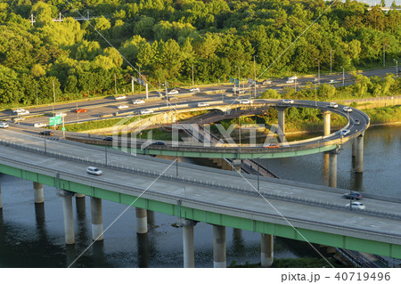 ウンボンサン 聖水大橋 漢江 40719496