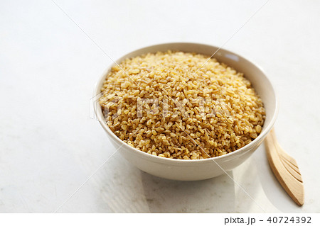 Groats of bulgur 40724392