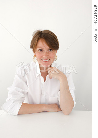 Cheerful mature woman 40726829