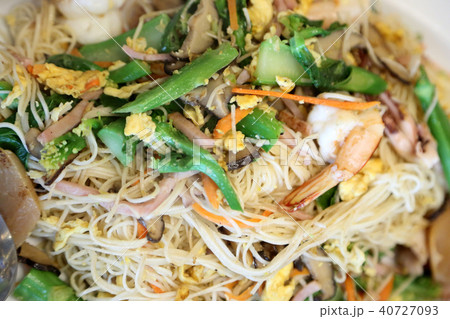 Hong Kong Noodle 40727093