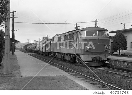 播但線のDD54貨物列車 播但線のDD54貨物列車 40732748