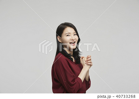 ビジネスウーマン 若い女性 韓国人 40733268