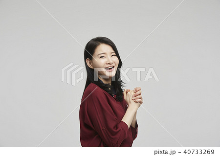 ビジネスウーマン 若い女性 韓国人 40733269