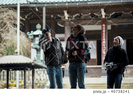 外国人　観光　お寺 40738241