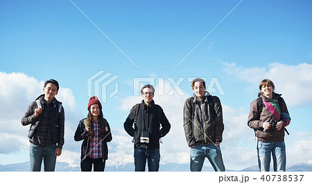 富士山 外国人 ポートレート 富士山 外国人 ポートレート 40738537