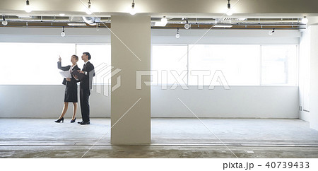 不動産ビジネス　内見 40739433