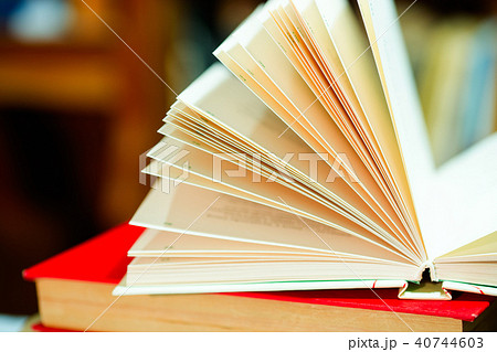 Open book on table. Back to school. Copy space 40744603