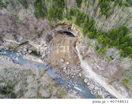 崖崩れ（空撮） 40748631