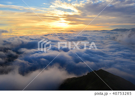 越後駒ヶ岳からの雲海 40753265
