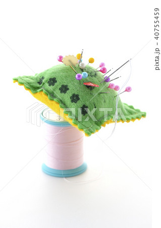 ピンクッションと縫い糸 ピンクッションと縫い糸 40755459