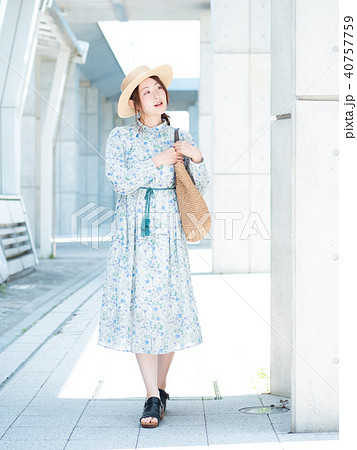 お出かけ 女性 お出かけ 女性 40757759