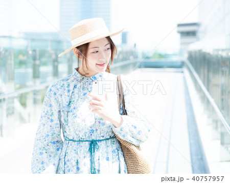 お出かけ 女性 お出かけ 女性 40757957