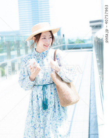 お出かけ 女性 お出かけ 女性 40757963