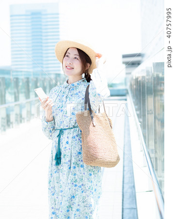 お出かけ 女性 お出かけ 女性 40757995