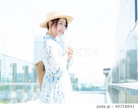 お出かけ 女性 お出かけ 女性 40758041