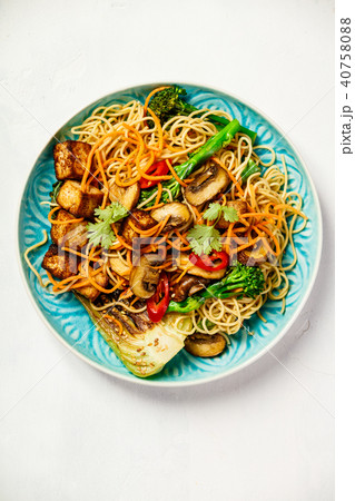 Asian Tofu Soba Noodle Bowl Asian Tofu Soba Noodle Bowl 40758088