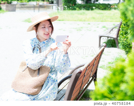 お出かけ 女性 お出かけ 女性 40758184