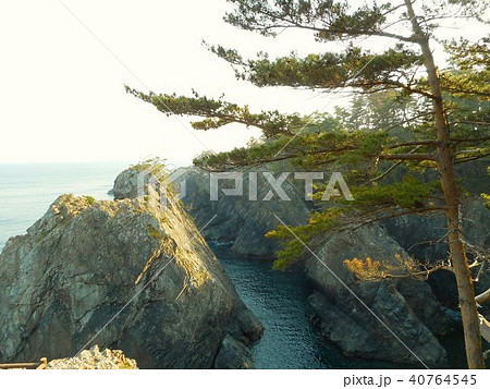 碁石海岸　乱曝谷　雷岩 40764545