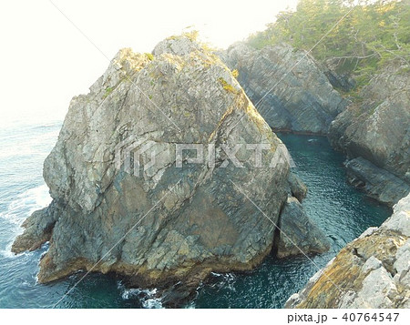 碁石海岸　乱曝谷　雷岩 40764547