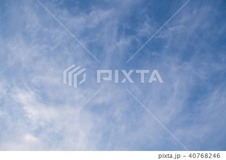 5月の空と雲（3:2） 40768246