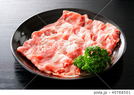 豚　肩ロース　薄切り 40768501
