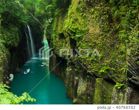 新緑の高千穂峡 新緑の高千穂峡 40768582