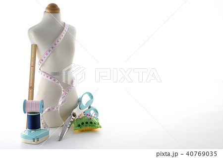 服飾　デザイン　縫製　洋服　トルソー　採寸 40769035